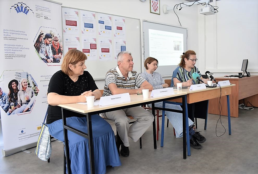Predstavljena Platforma za razvoj školskog volontiranja Sisačko-moslavačke županije